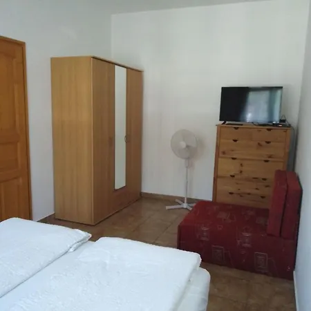 Am By Interhome * Balatonmariafurdo